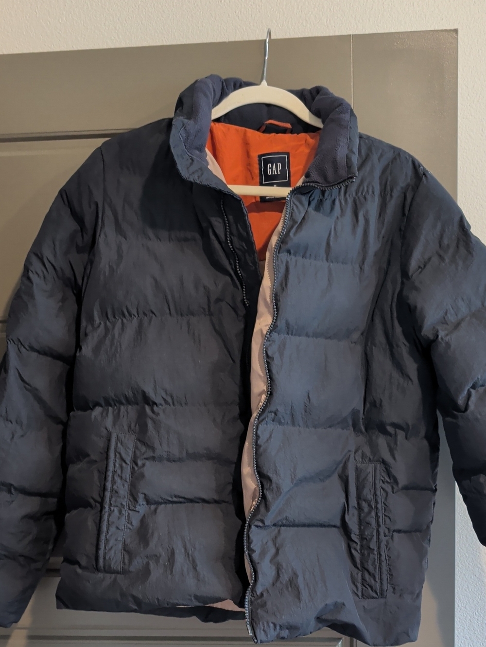GAP Men's Navy Puffer Jacket with Orange Lining